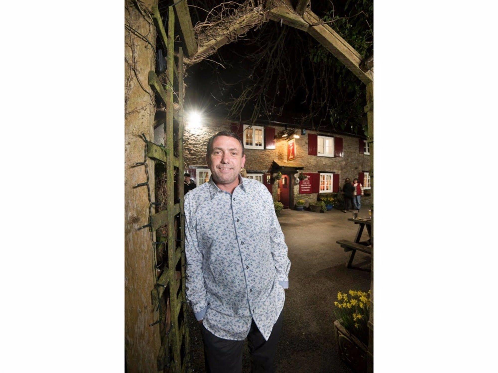 קינגסברידג' The Dolphin Inn מראה חיצוני תמונה